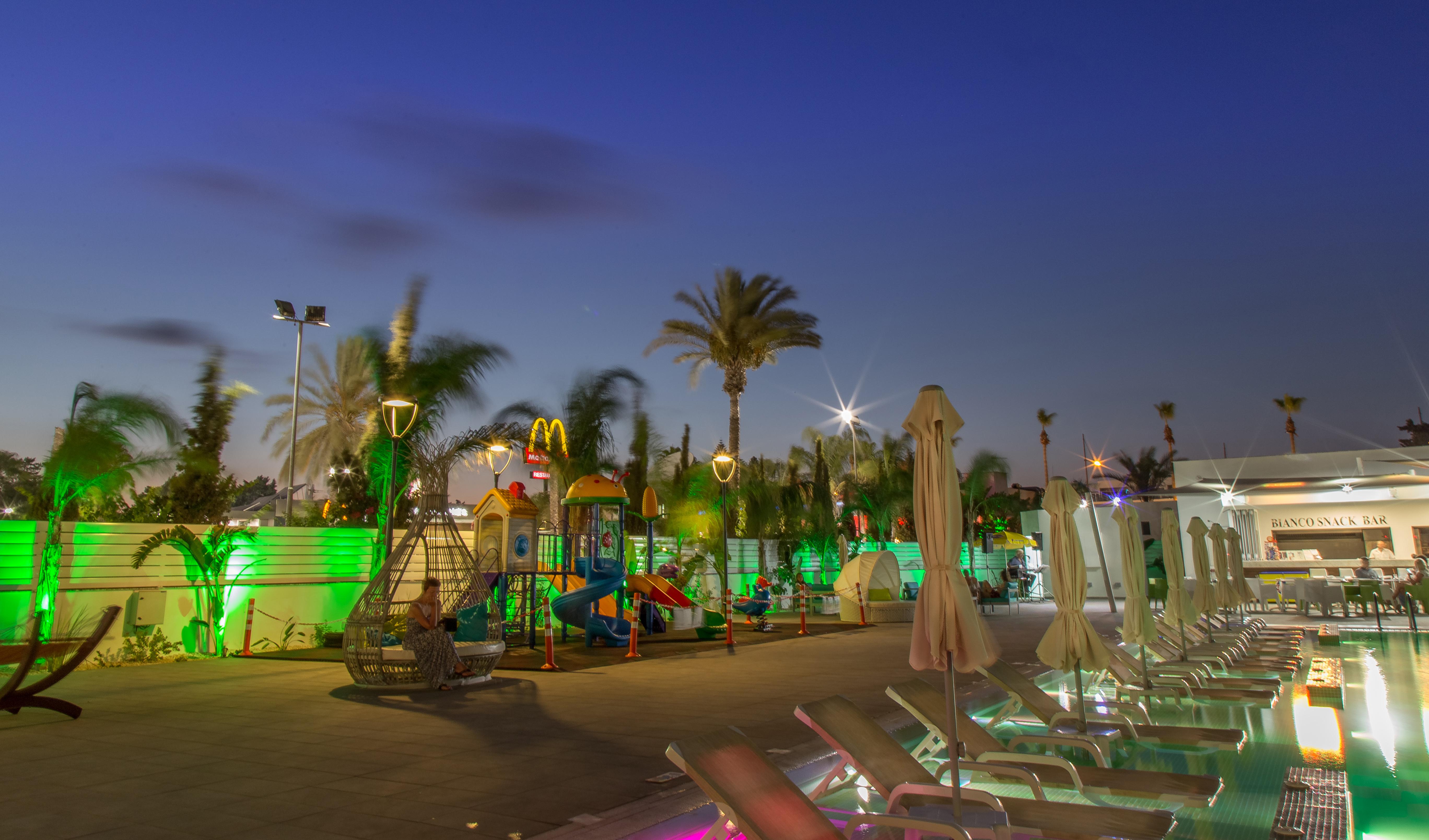 Nicholas Color Hotel Ayia Napa Exterior photo