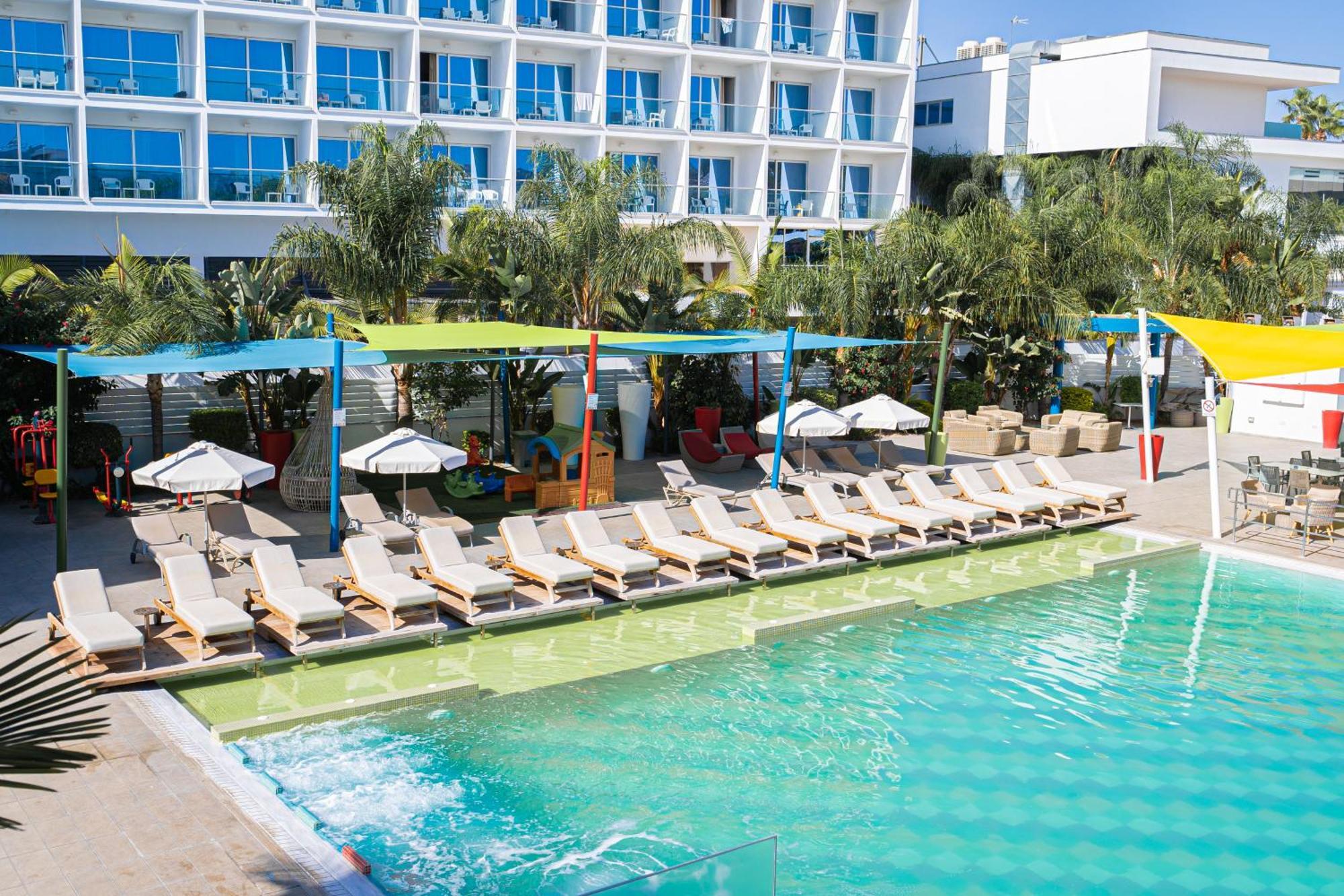 Nicholas Color Hotel Ayia Napa Exterior photo