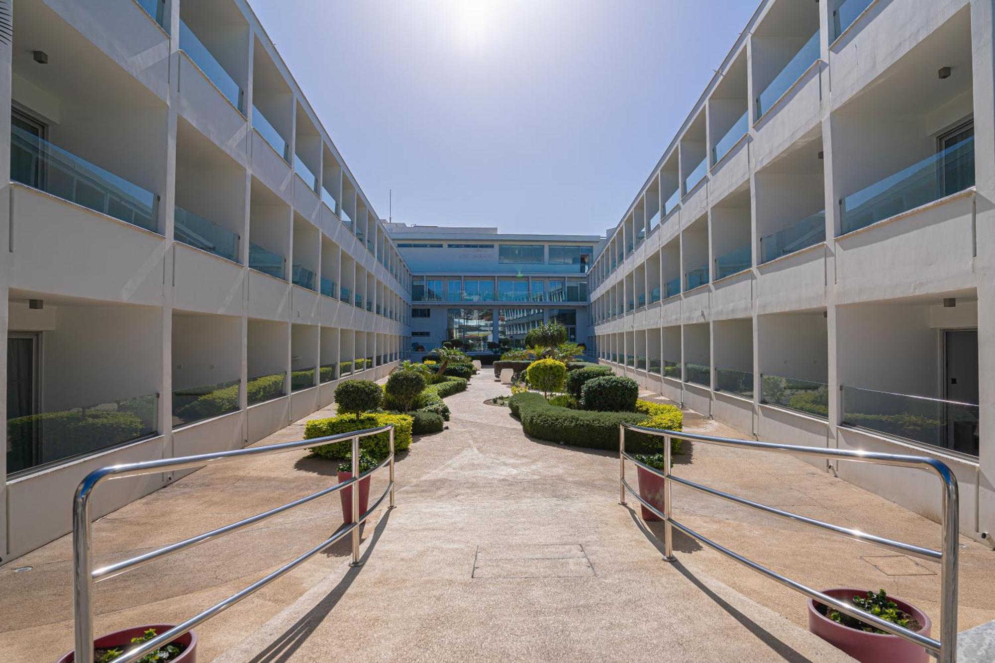 Nicholas Color Hotel Ayia Napa Exterior photo